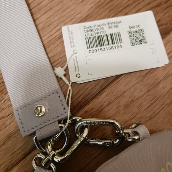 Lululemon Dual Pouch Wristlet - Picture 4 of 6
